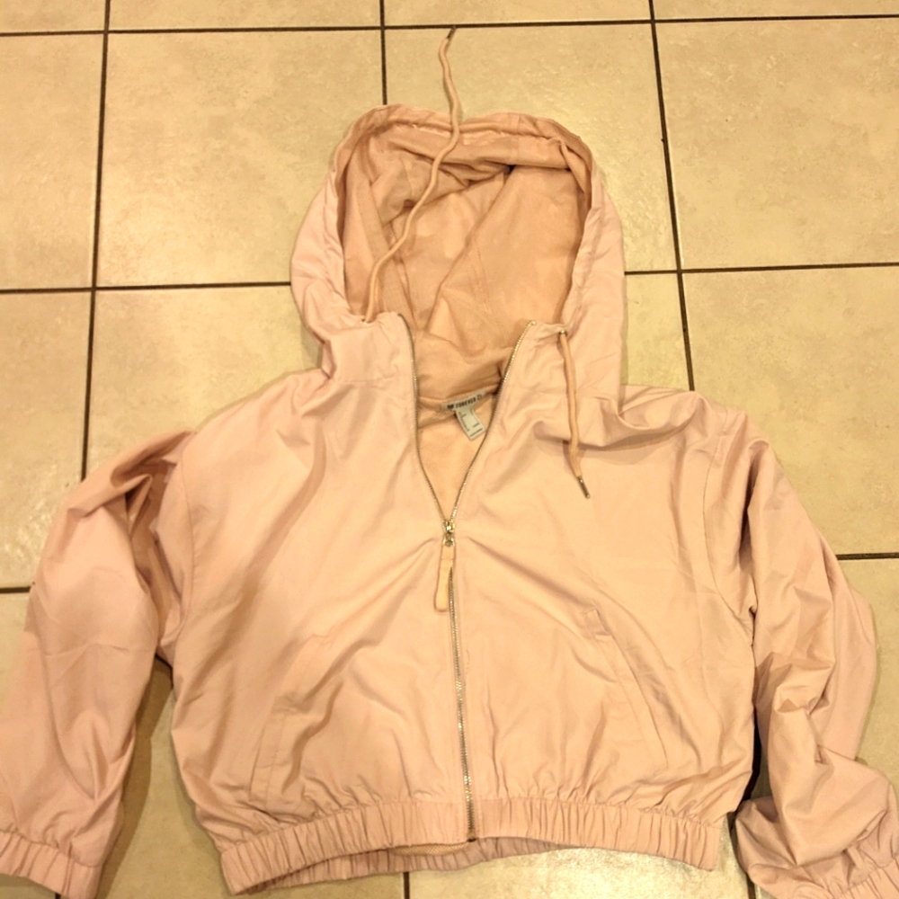 Lightweight zip up jacket